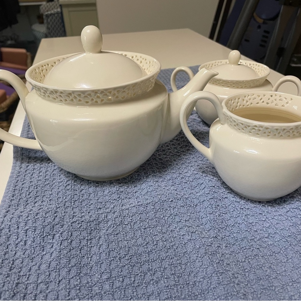 Godinger Teapot, creamer and sugar bowl - Picture 7 of 7